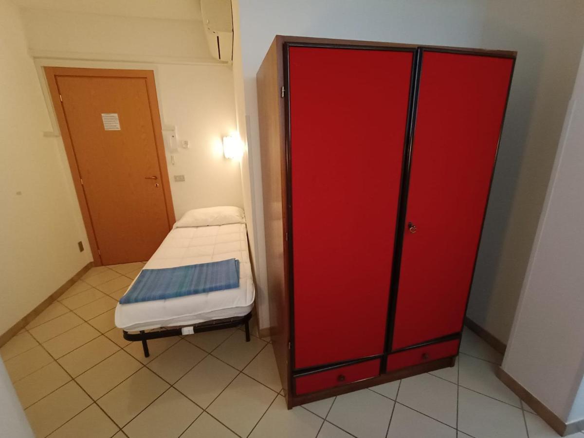 Appartamenti Carlotta Rimini Dış mekan fotoğraf